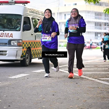 Runner Photo 8356020
