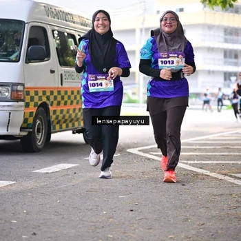 Runner Photo 8356041