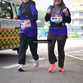 Runner Photo 8356062