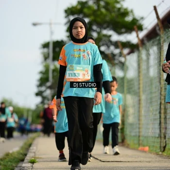 Runner Photo 8356076