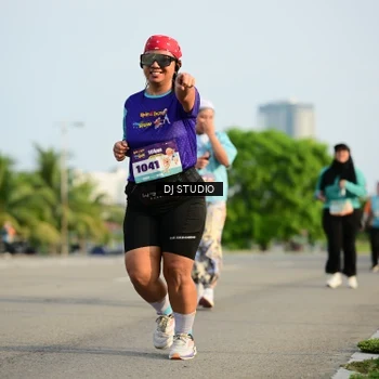 Runner Photo 8356081