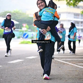 Runner Photo 8356096