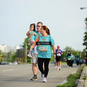 Runner Photo 8356109