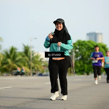 Runner Photo 8356112