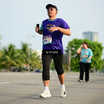 Runner Photo 8356115