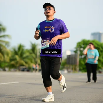 Runner Photo 8356120