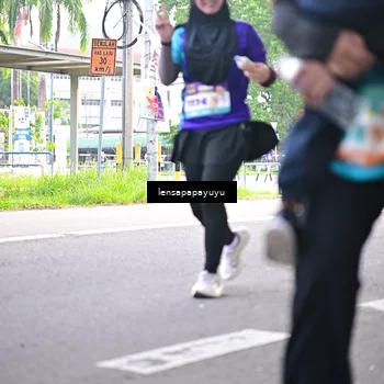 Runner Photo 8356121