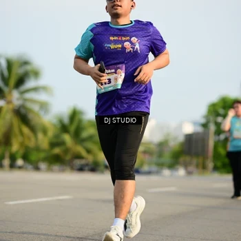 Runner Photo 8356124