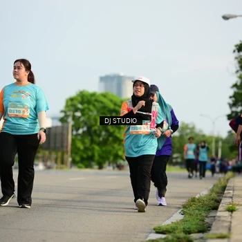 Runner Photo 8356140