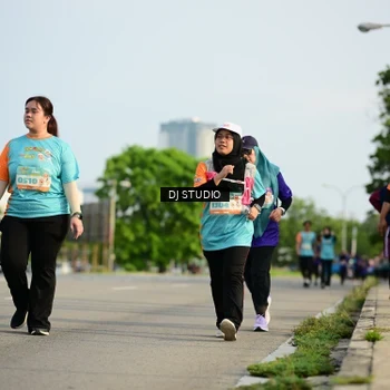 Runner Photo 8356144