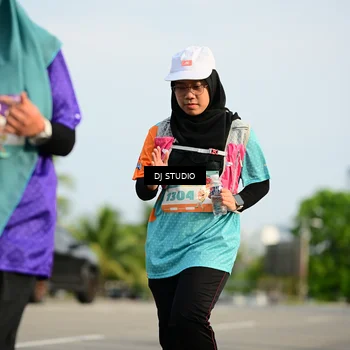 Runner Photo 8356157