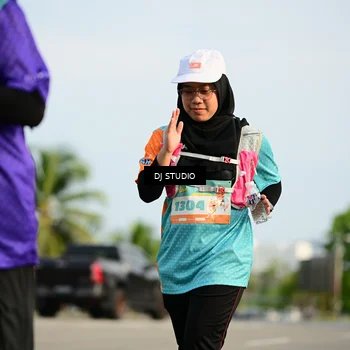 Runner Photo 8356161