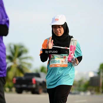 Runner Photo 8356163