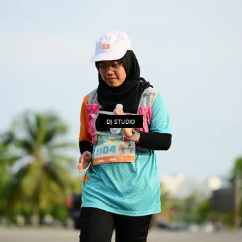 Runner Photo 8356165