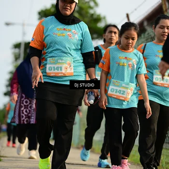 Runner Photo 8356202