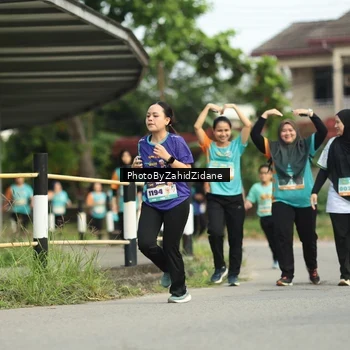 Runner Photo 8356361