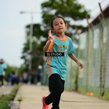 Runner Photo 8356364