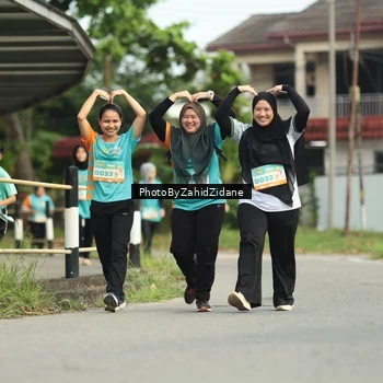 Runner Photo 8356372