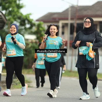 Runner Photo 8356396
