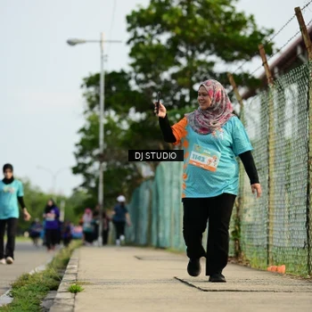 Runner Photo 8356428