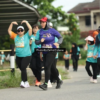Runner Photo 8356434