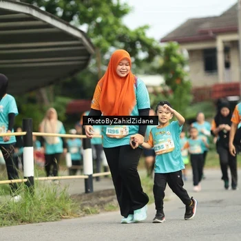 Runner Photo 8356452