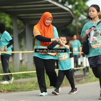 Runner Photo 8356458