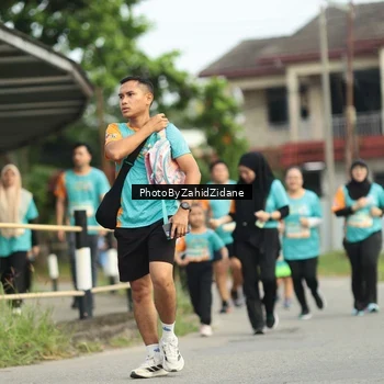 Runner Photo 8356461