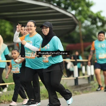 Runner Photo 8356468