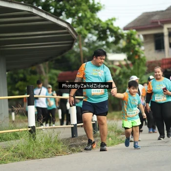 Runner Photo 8356476