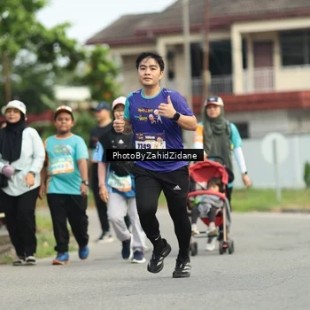 Runner Photo 8356482