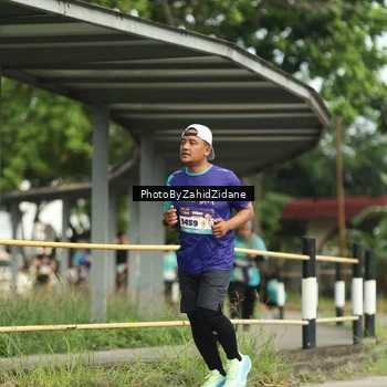 Runner Photo 8356530