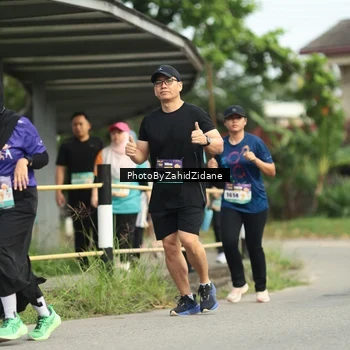 Runner Photo 8356545