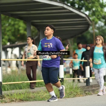Runner Photo 8356578