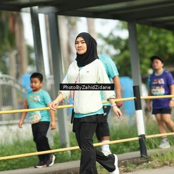Runner Photo 8356595
