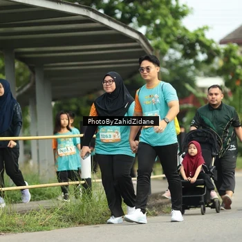 Runner Photo 8356611