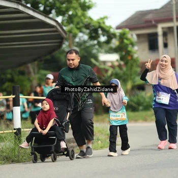 Runner Photo 8356618