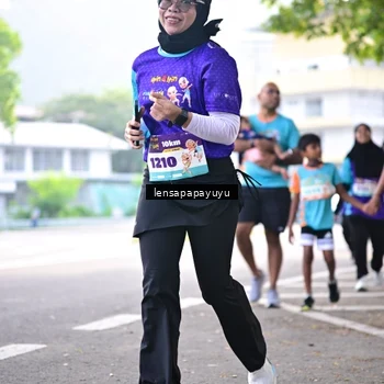 Runner Photo 8356626