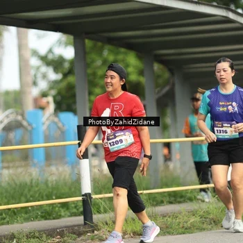 Runner Photo 8356634