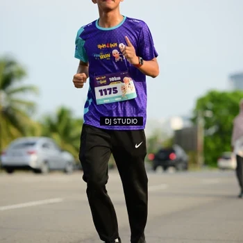 Runner Photo 8356664