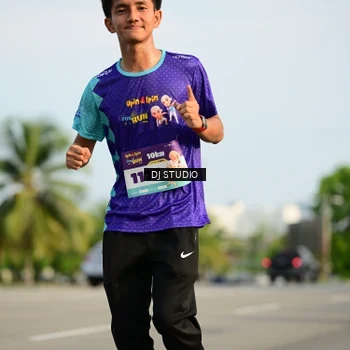 Runner Photo 8356665