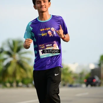 Runner Photo 8356666