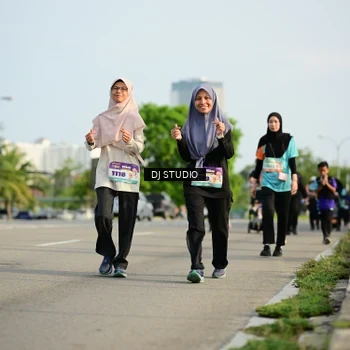 Runner Photo 8356678
