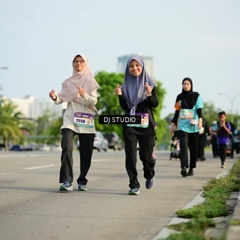 Runner Photo 8356679