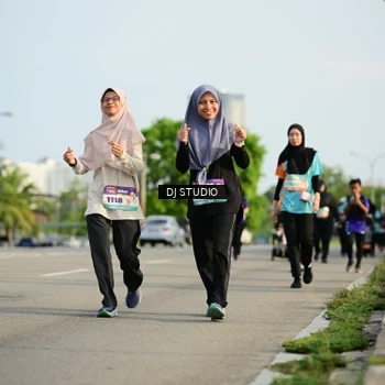 Runner Photo 8356686