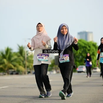 Runner Photo 8356688
