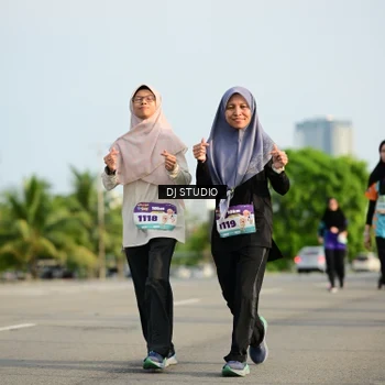 Runner Photo 8356690