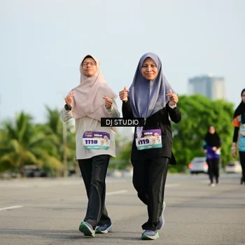 Runner Photo 8356691