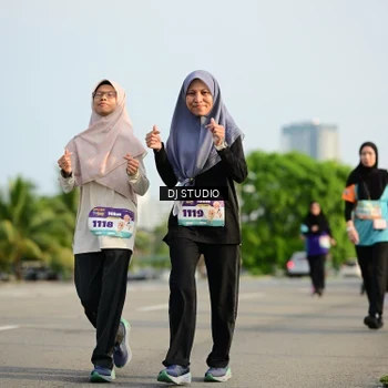 Runner Photo 8356697