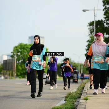 Runner Photo 8356701